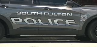 Masked men rob man, baby at gunpoint in South Fulton park