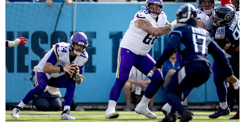 Vikings guard Dalton Risner moves right, replaces Ed Ingram on offensive line