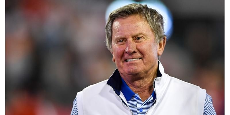 Steve Spurrier believes Kentucky should bring back Hal Mumme to run offense