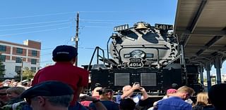 Big crowd turns out to see Big Boy No. 4014 up close in Houston