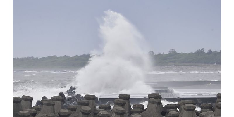 Taiwan shuts schools and offices ahead a direct hit from powerful typhoon