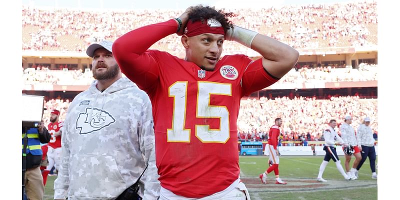 Chiefs QB Patrick Mahomes Issues Warning to Teammates About Bills Matchup