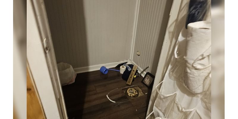 Thieves steal toilet during church burglary, Memphis pastor says