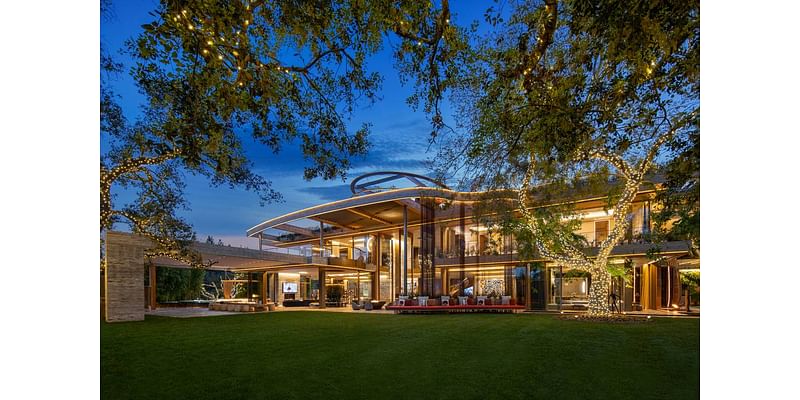 See $177M Los Angeles villa with retractable roof in main suite for stargazing, jungle spa