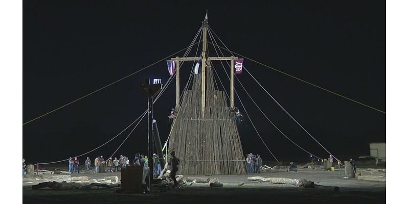 Texas A&M marks 25 years since deadly bonfire collapse