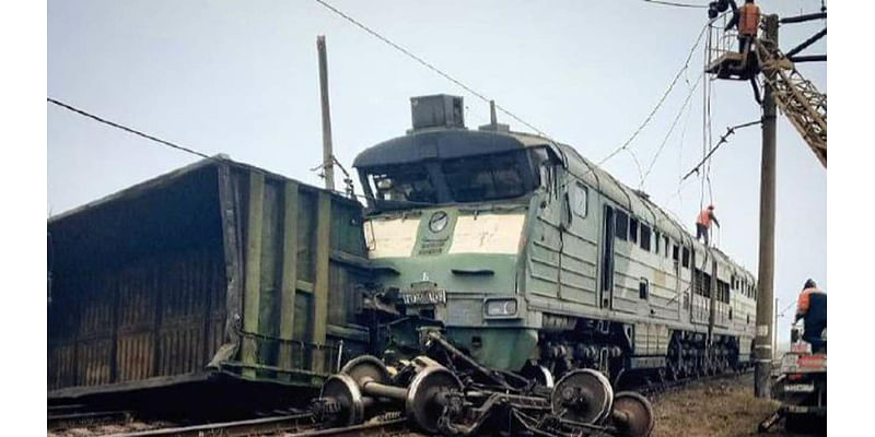 Resistance sabotages railway near Mariupol, where tracks to Russia are being laid