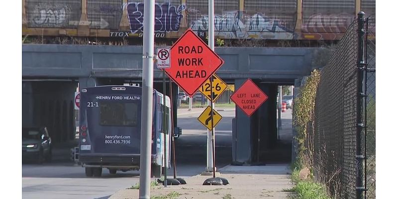 Teens wanted for throwing rocks down at cars, people from Detroit railroad tracks