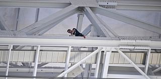 Debris falls from AT&T Stadium roof before Cowboys game against Texans; no injuries reported