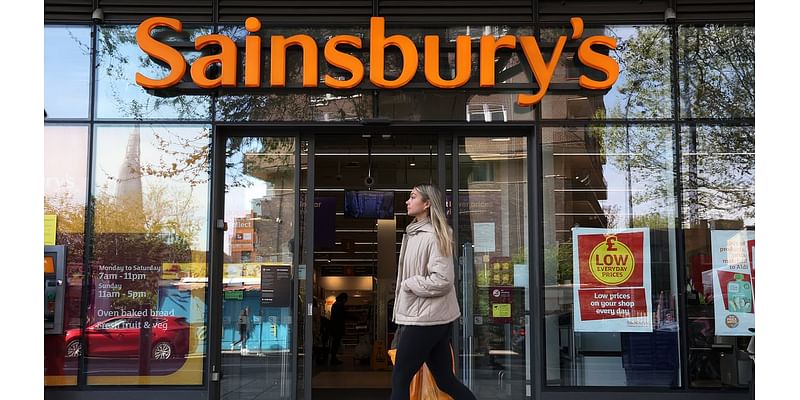 Sainsbury's issues urgent recall over two popular dinner items as as shoppers warned 'do not eat it'