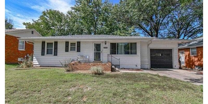 4 Bedroom Home in Lincoln - $229,900