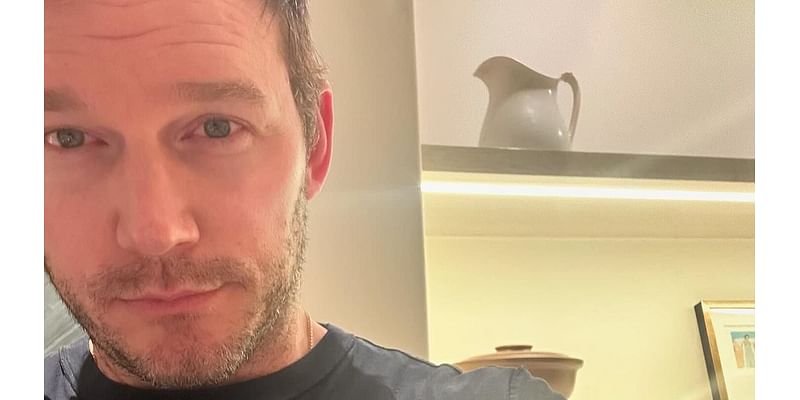 Chris Pratt divides fans with cryptic 'scratch and sniff' voting selfie on Election Day