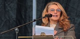 Tracy-Ann Oberman joins thousands of pro-Israel demonstrators chanting 'bring them home' as they mass Hyde Park to mark the anniversary of the October 7 attacks and demand the return of Hamas hostages