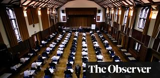 Demand for England’s grammar schools falls – despite VAT on school fees