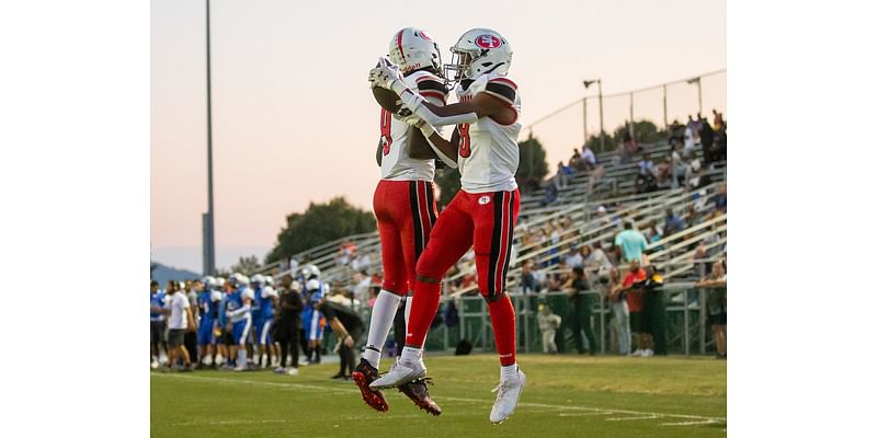 Torin Evans throws five touchdown passes, leads Susquehanna Township over Steel-High