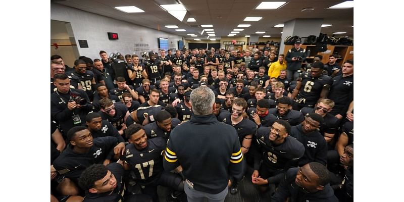 Unbeaten No. 25 Army resumes playoff push vs. North Texas