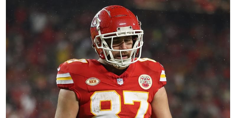 Chiefs' Travis Kelce Says He's 'Not Playing My Best' Right Now: 'It's Pissing Me Off'