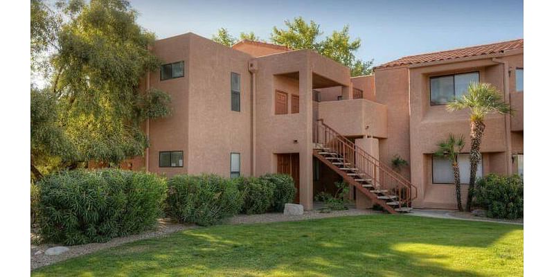 2 Bedroom Home in Tucson - $2,300