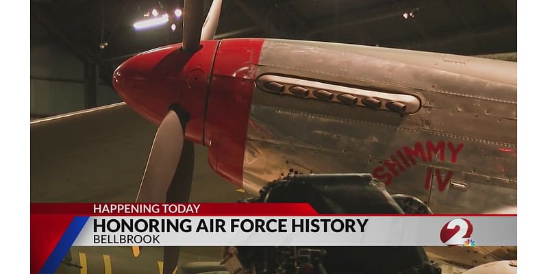 New book bridges gap between museum planes and historical events