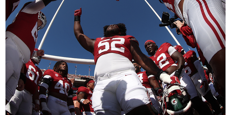 Respect for Tyler Booker has pushed Alabama to become a player-led team