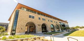 Virtual reality, blinking robots: See inside TCU’s new medical school building on Rosedale