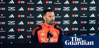 Van Nistelrooy keen to stay at Manchester United under Amorim – video