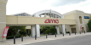 AMC Theatres Swings to Loss on Revenue Fall