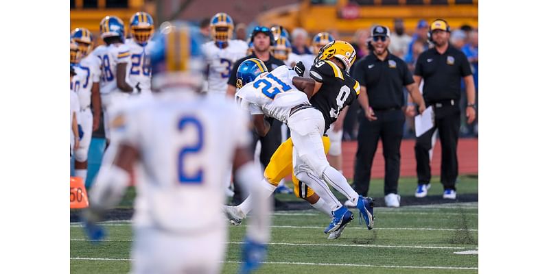 North Brunswick wins wild one over Edison - Football recap