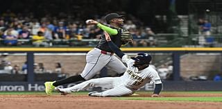 D-backs blank Brewers, boost wild-card chances