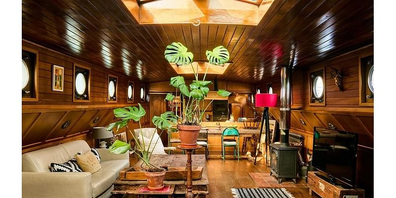 Vintage houseboat on the Thames which was used as recording studio by classic dance act hits the marketplace