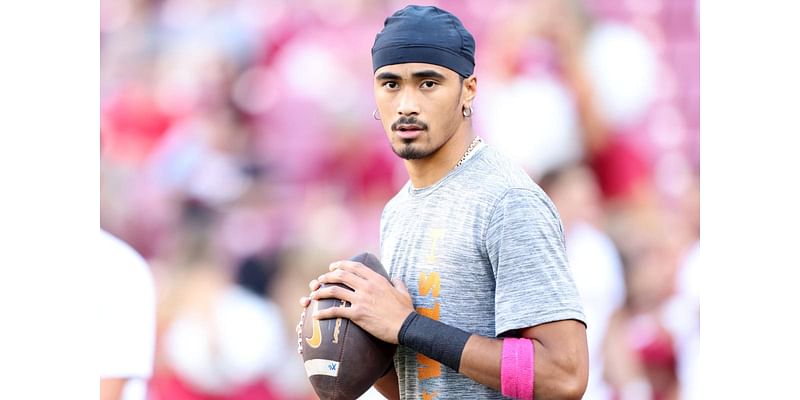 Tennessee football vs Arkansas: UT Vols, Nico Iamaleava vs Razorbacks in Week 6 top photos