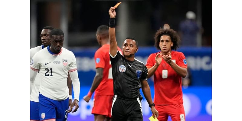 Panama scores late goal, beats shorthanded Americans 2-1 at Copa America