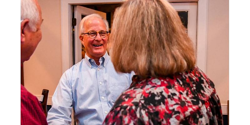 Cromer beats Scallate in Beaufort mayoral contest. Here’s what he plans to do first