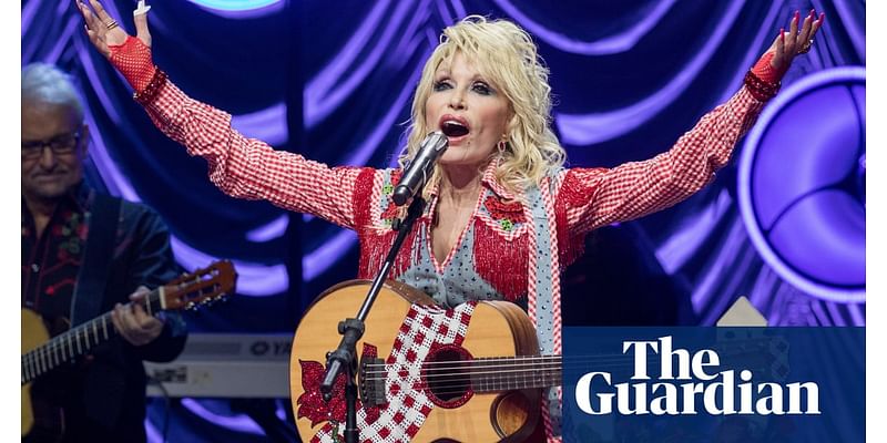 Post your questions for Dolly Parton