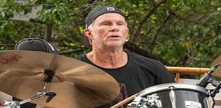 This Red Hot Chili Peppers busker had no idea he was performing one of their classic tracks in front of Chad Smith