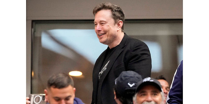 United will offer free internet on flights using service from Elon Musk’s SpaceX