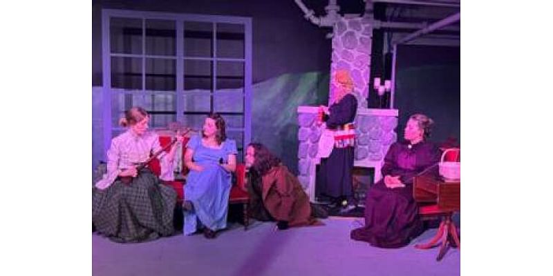 Theater Review: “The Moors” a comedy of Gothic proportions – Lehigh Valley Press