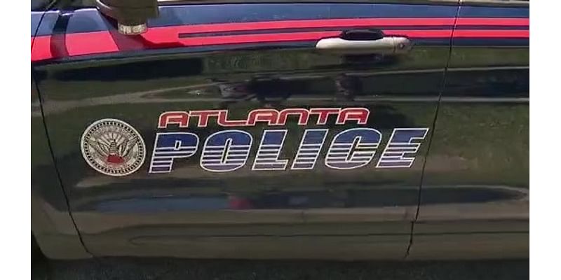 1 man critical, 2 injured in Atlanta triple stabbing