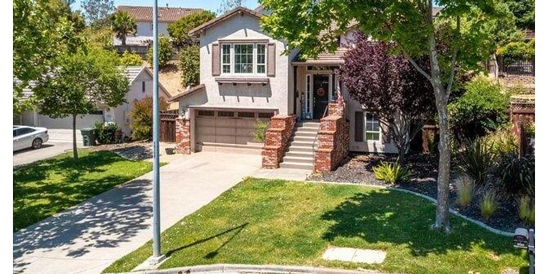 4 Bedroom Home in Vallejo - $810,000