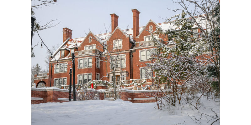 Glensheen Mansion's holiday festivities nominated for national award