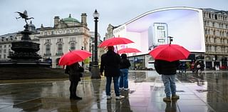 UK to mark chilly weekend as weather forecast shows when snow will arrive