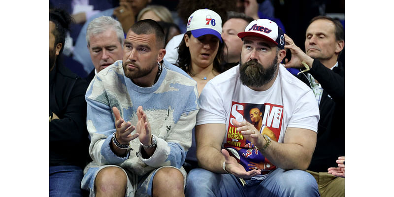 Travis Kelce's Bold Response To Student After Jason Kelce's Cell Phone Incident