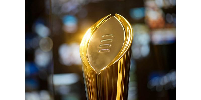 Will the first College Football Playoff rankings of 12-team era favor Big Ten, SEC?