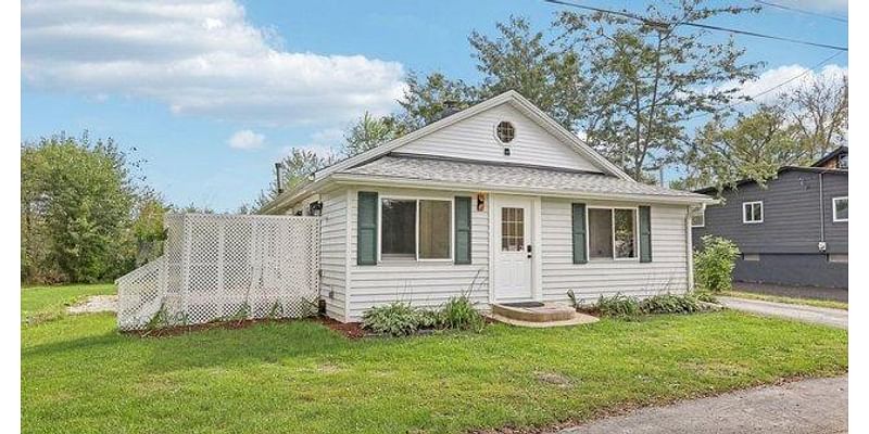 2 Bedroom Home in Kansasville - $364,900