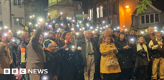 Oxford peace vigil calls for unity a year after 7 October attacks