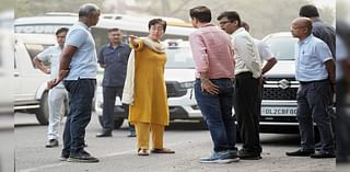 Team Atishi Inspects Delhi Streets For 'Pothole-Free By Diwali' Mission