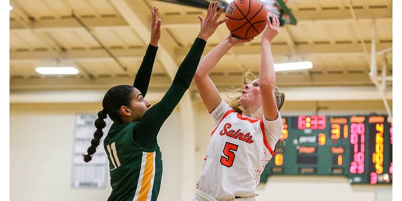 Freshman Brooklyn Schilb’s 17 points, 9 rebounds not enough as St. Charles East falls to Waubonsie Valley