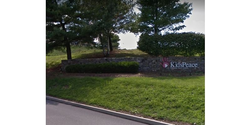 Pa. youth treatment facility staffer assaulted by runaways: police