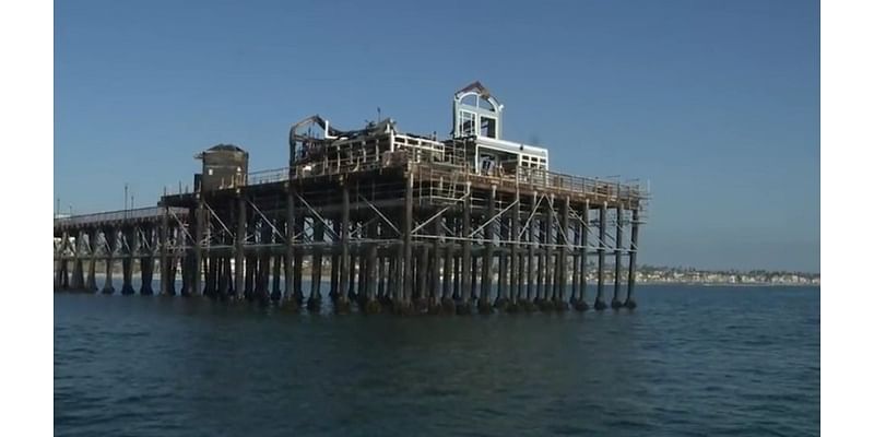 Demolition begins for building burned in Oceanside Pier fire