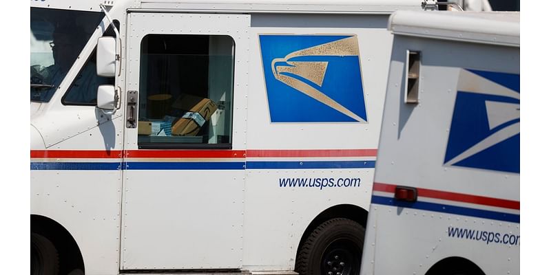 Is the post office open on Thanksgiving Day 2023? Is there mail delivery? Does the mail run?