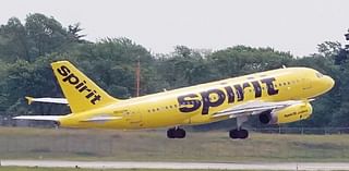 Spirit Airlines flight hit by bullets while flying over gang